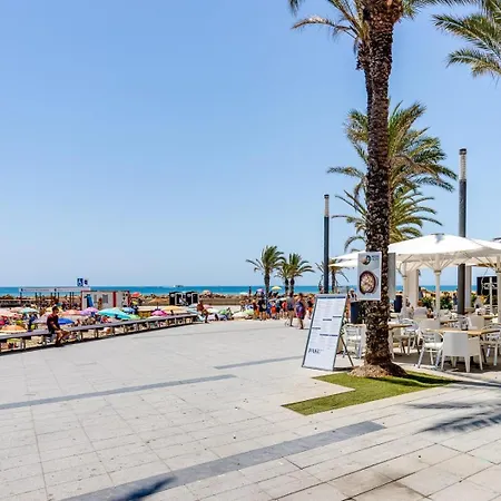 En El Centro A 7 Min Del Mar Апартаменты Торевьиа